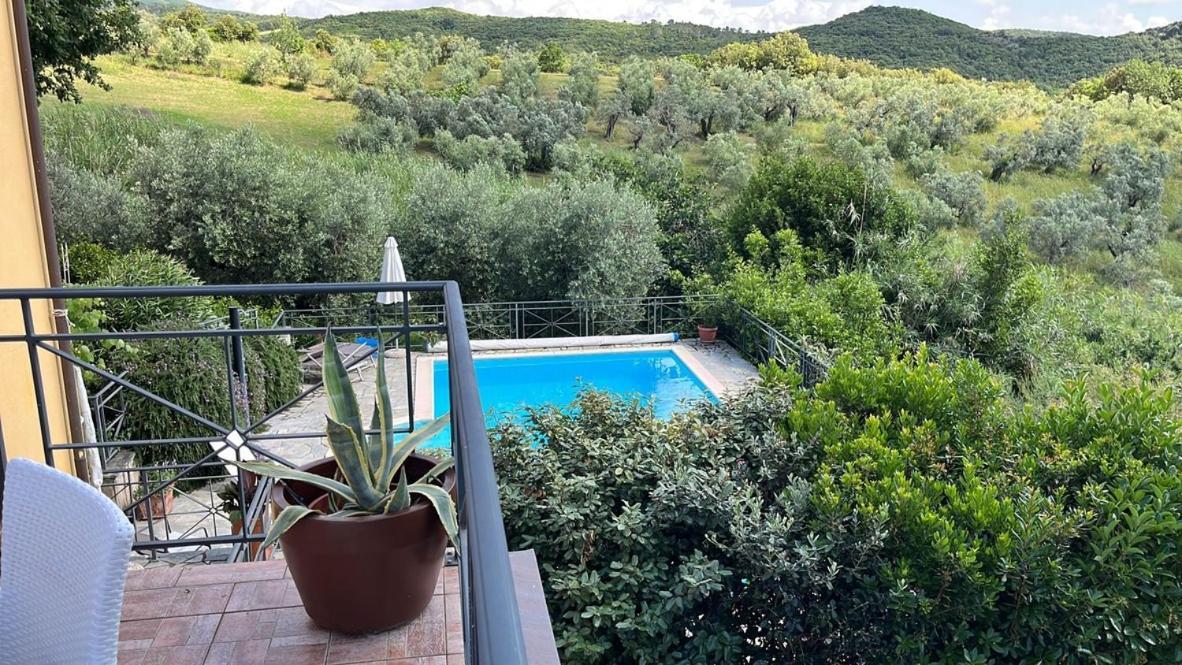 Villa Antonella Castellina Marittima Kültér fotó